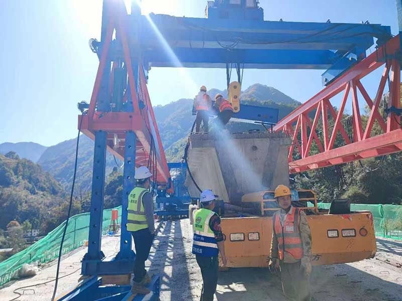 JQJ200-40安岚漳河坪特大桥